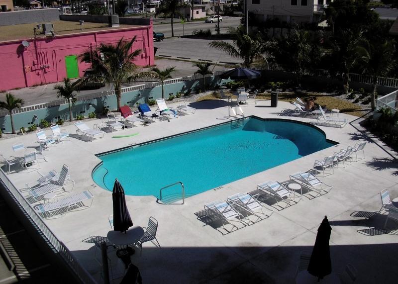Barefoot Beach Club St. Pete Beach Exteriér fotografie