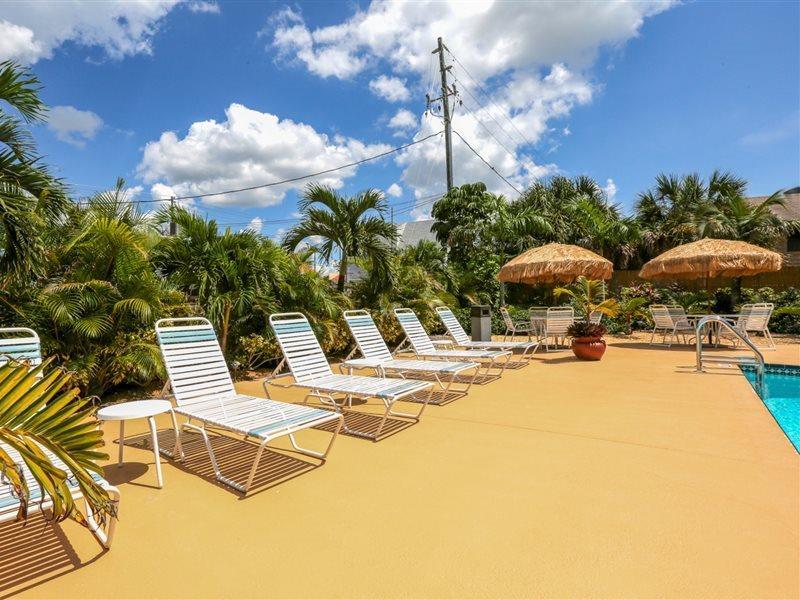 Barefoot Beach Club St. Pete Beach Exteriér fotografie